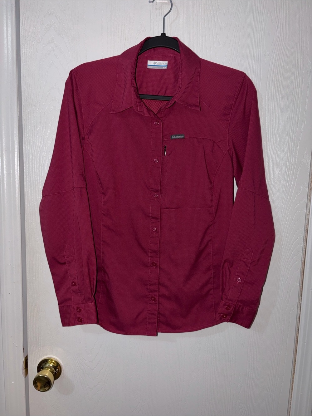 Columbia Women's Deep Pink Active blouse